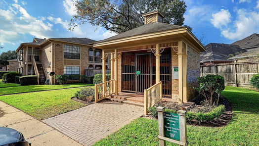 Houston 1-story, 2-bed 1311 Antoine Drive 254-idx