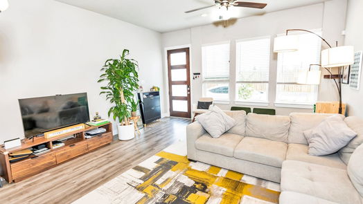 Houston 2-story, 3-bed 7711 Rainbow Close Lane-idx