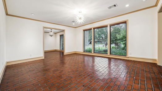 Houston 1-story, 4-bed 1617 Huge Oaks Street-idx