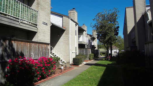 Houston 1-story, 1-bed 2011 Spenwick Drive 324-idx