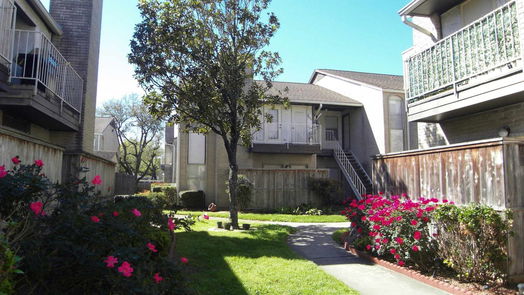 Houston 1-story, 1-bed 2011 Spenwick Drive 324-idx