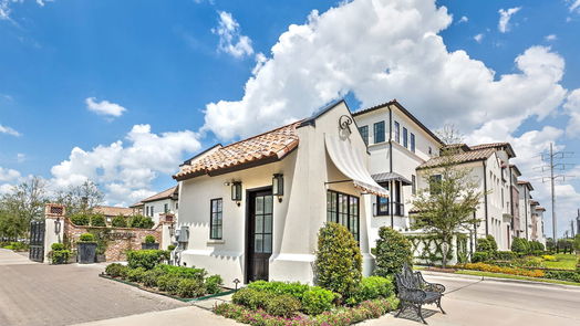 Houston 4-story, 4-bed 7526 Little Caprese Lane-idx