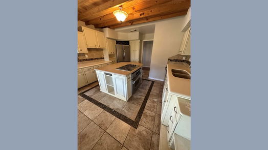 Houston 1-story, 3-bed 7531 Raton Street-idx