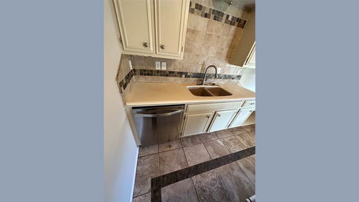 Houston 1-story, 3-bed 7531 Raton Street-idx