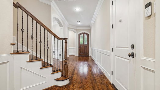 Spring Valley Village 2-story, 4-bed 27 N Creekside Court-idx