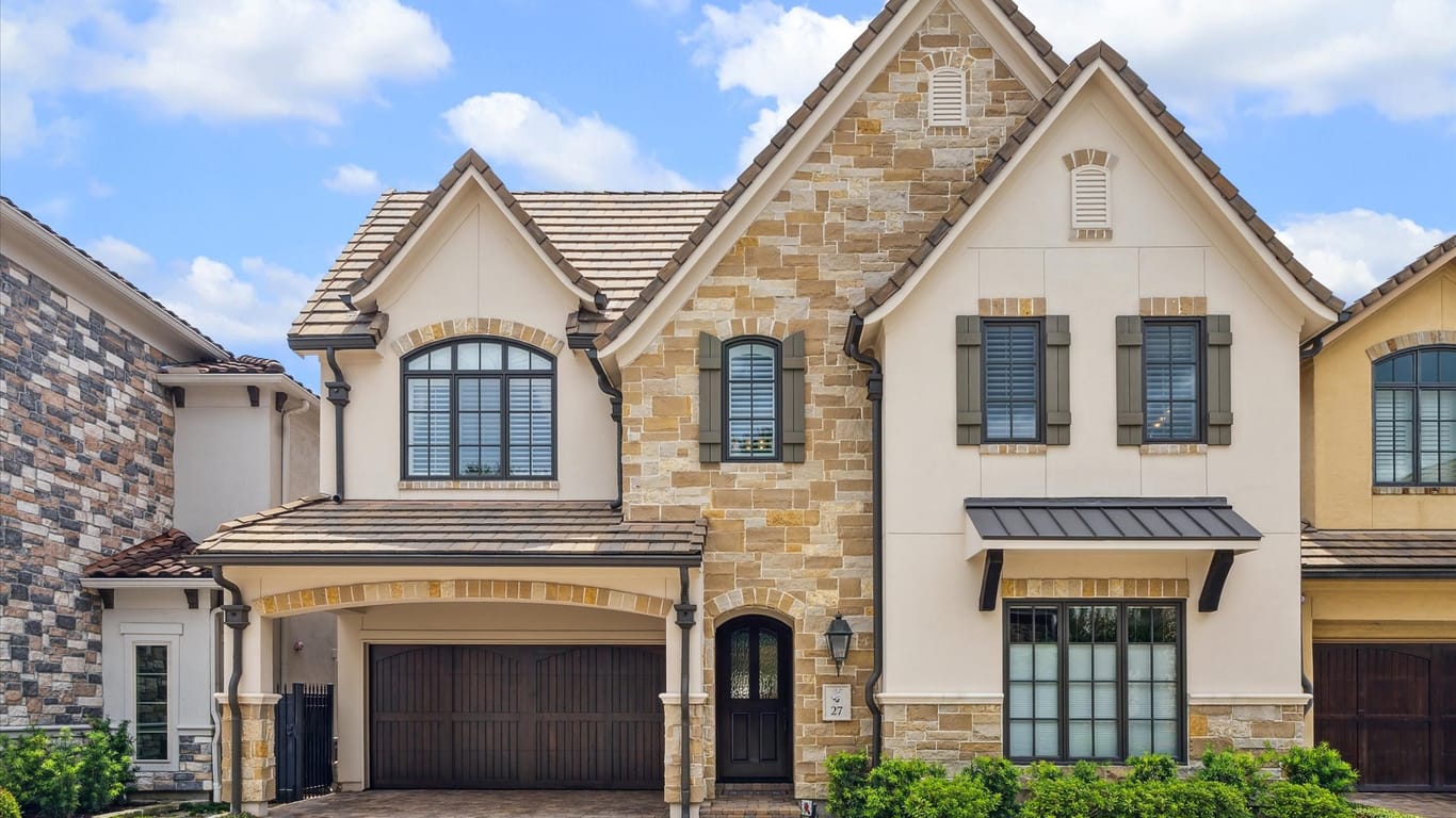 Spring Valley Village 2-story, 4-bed 27 N Creekside Court-idx