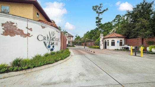 Spring Valley Village 2-story, 4-bed 27 N Creekside Court-idx