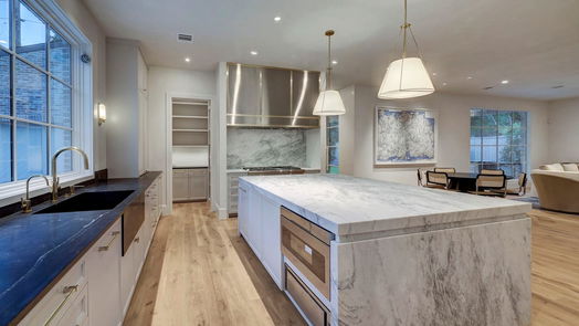 Houston 2-story, 5-bed 5633 Bayou Glen Road-idx