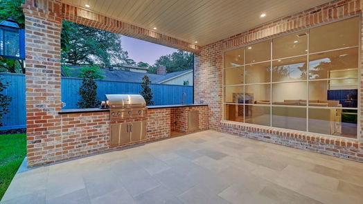 Houston 2-story, 5-bed 5633 Bayou Glen Road-idx
