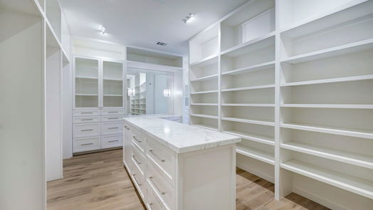 Houston 2-story, 5-bed 5633 Bayou Glen Road-idx
