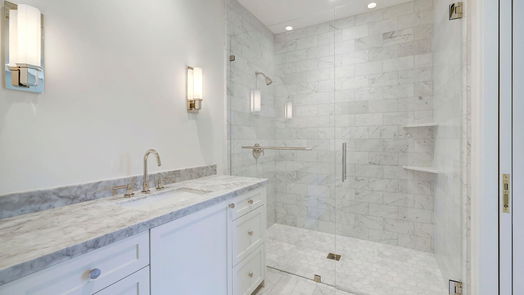 Houston 2-story, 5-bed 5633 Bayou Glen Road-idx