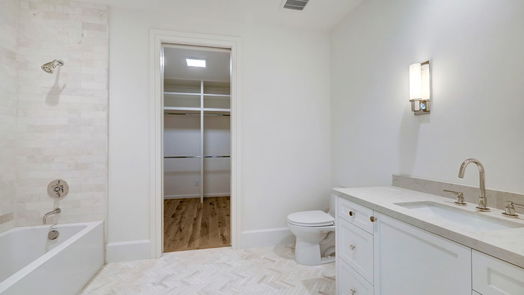 Houston 2-story, 5-bed 5633 Bayou Glen Road-idx