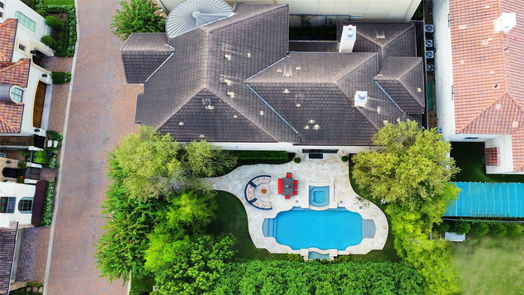 Houston 2-story, 4-bed 1110 Longmont Place Court-idx