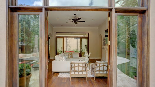 Houston 2-story, 4-bed 1110 Longmont Place Court-idx