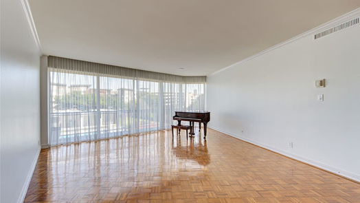 Houston null-story, 2-bed 5050 Woodway Drive 3K-idx