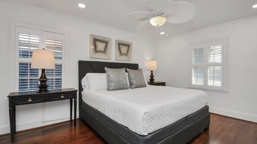 Houston 1-story, 4-bed 5442 Pagewood Lane-idx