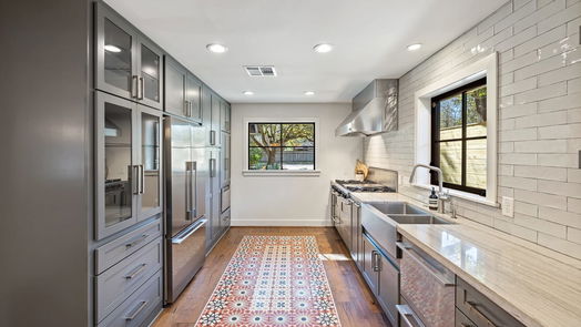 Houston 1-story, 3-bed 5218 Woodway Drive-idx