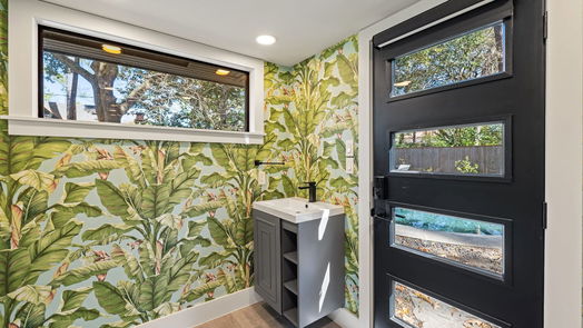 Houston 1-story, 3-bed 5218 Woodway Drive-idx