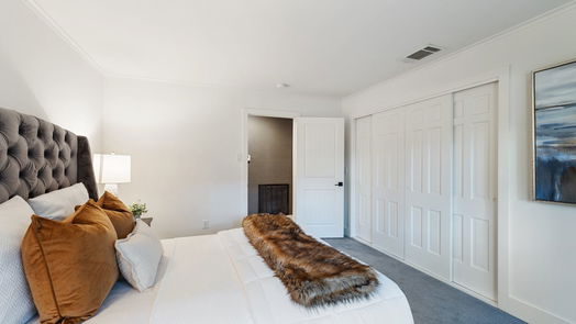 Houston 1-story, 3-bed 5218 Woodway Drive-idx