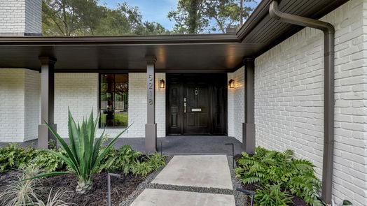 Houston 1-story, 3-bed 5218 Woodway Drive-idx