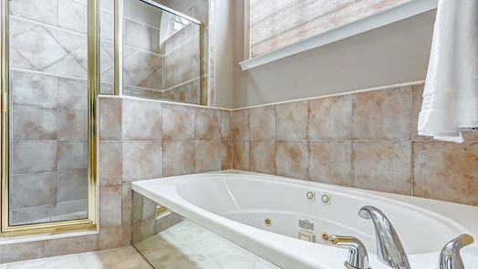 Houston 3-story, 3-bed 5206 Sagesquare Street-idx