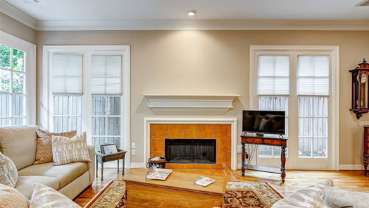Houston 3-story, 3-bed 5206 Sagesquare Street-idx