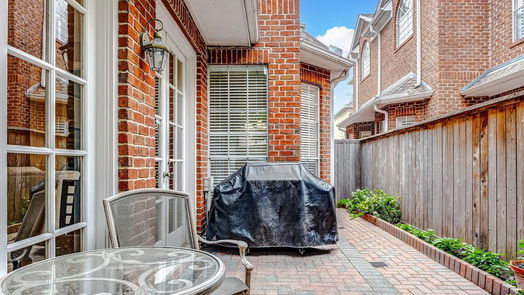 Houston 3-story, 3-bed 5206 Sagesquare Street-idx