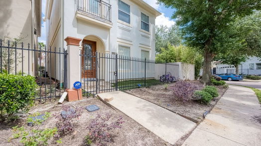 Houston 3-story, 3-bed 5508 Val Verde Street-idx