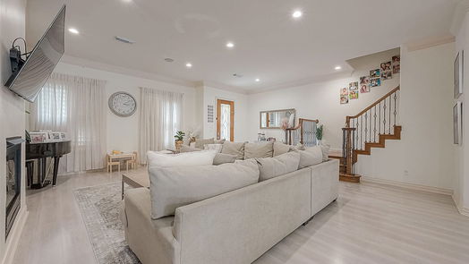 Houston 3-story, 3-bed 5508 Val Verde Street-idx