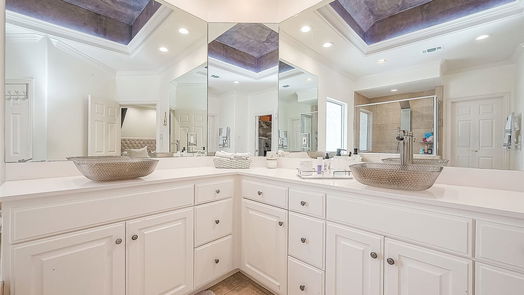 Houston 3-story, 3-bed 5508 Val Verde Street-idx