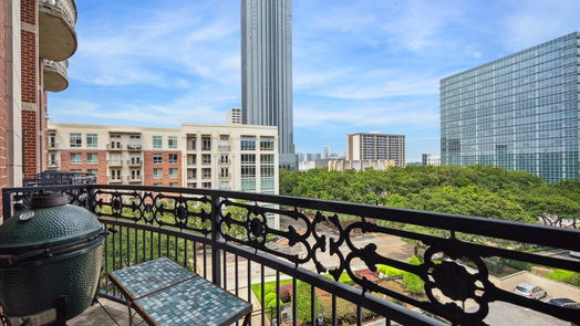 Houston null-story, 3-bed 5005 Hidalgo Street 601-idx