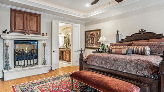 Houston 3-story, 4-bed 252 S Post Oak Lane-idx