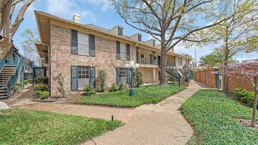 Houston 1-story, 2-bed 800 Post Oak Boulevard 17-idx