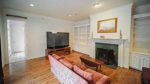 Houston 2-story, 4-bed 5629 Holly Springs Drive-idx