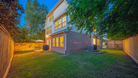 Houston 3-story, 5-bed 5450 Lampasas Street-idx