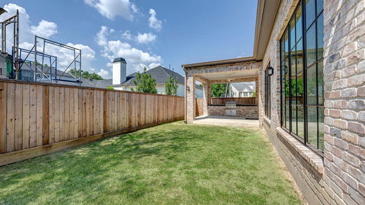 Houston 2-story, 3-bed 38 E Broad Oaks Drive B-idx