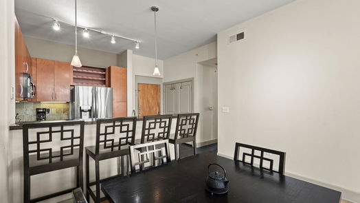 Houston 1-story, 2-bed 1901 Post Oak Boulevard 4501-idx