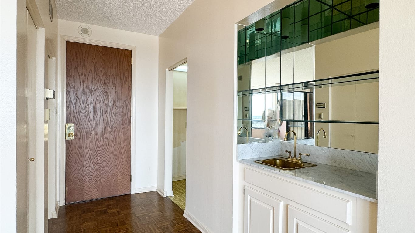 Houston null-story, 2-bed 5150 Hidalgo Street 1705-idx