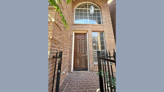 Houston 2-story, 3-bed 4742 Post Oak Timber Drive 41-idx