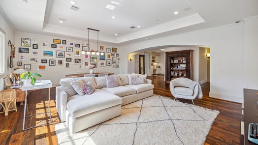 Houston 2-story, 5-bed 259 Pine Hollow Lane-idx
