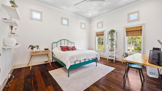 Houston 2-story, 5-bed 259 Pine Hollow Lane-idx