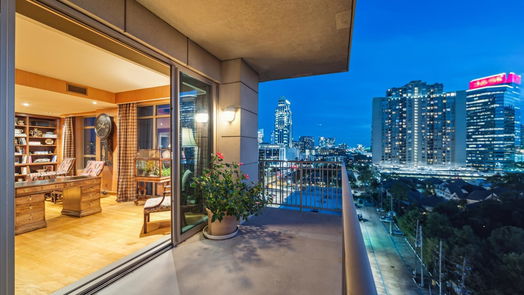 Houston null-story, 2-bed 1100 Uptown Park Boulevard 104-idx