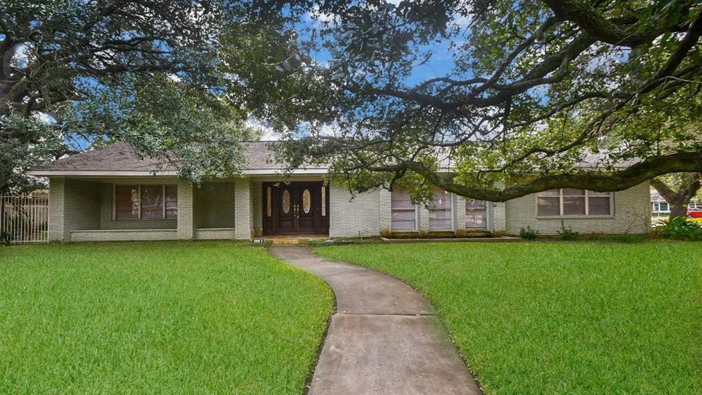 Houston 1-story, 4-bed 5667 Willers Way-idx