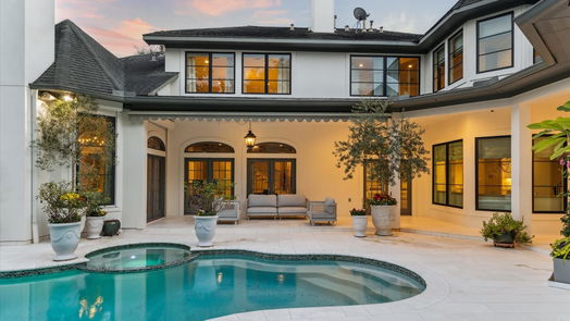 Houston 3-story, 6-bed 5416 Doliver Drive-idx