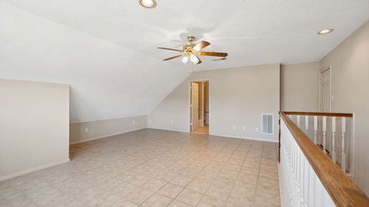 Houston 2-story, 3-bed 44 Wynden Oaks Drive-idx