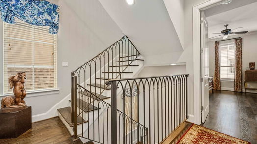 Houston 4-story, 3-bed 1211 Wynden Commons Lane-idx