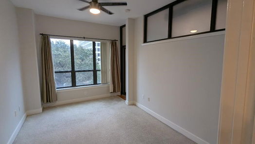Houston 1-story, 1-bed 1901 Post Oak Boulevard 3215-idx