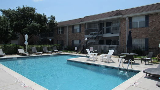 Houston 1-story, 1-bed 2350 Bering Drive 111-idx