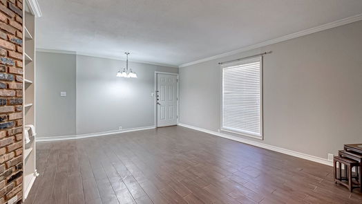 Houston 1-story, 1-bed 5855 Inwood Drive 21-idx