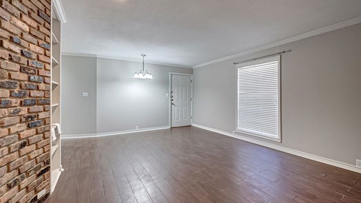 Houston 1-story, 1-bed 5855 Inwood Drive 21-idx